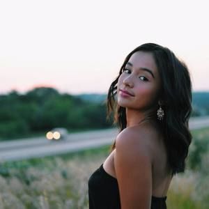 Meet your Posher, Issa